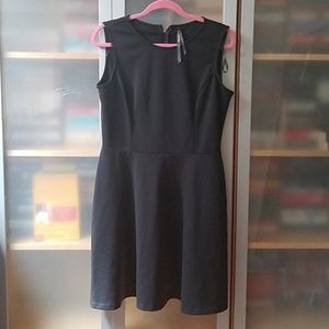 Versatile A-line black dress